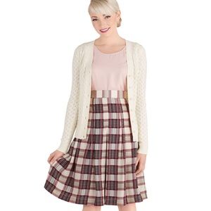 Plaid pleated skirt